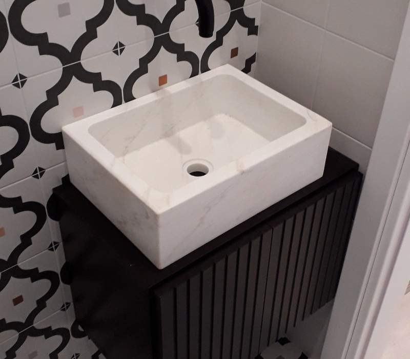 ΝΤΟΥΛΑΠΕΣ ΚΑΤΕΛΑΣ ΕΠΙΠΛΑ ΜΠΑΝΙΟΥ ΠΙΕΡΙΑ